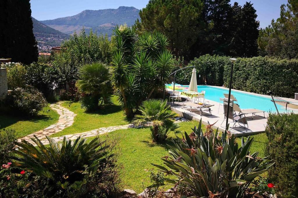 Villa Tiziana モンレアーレ エクステリア 写真